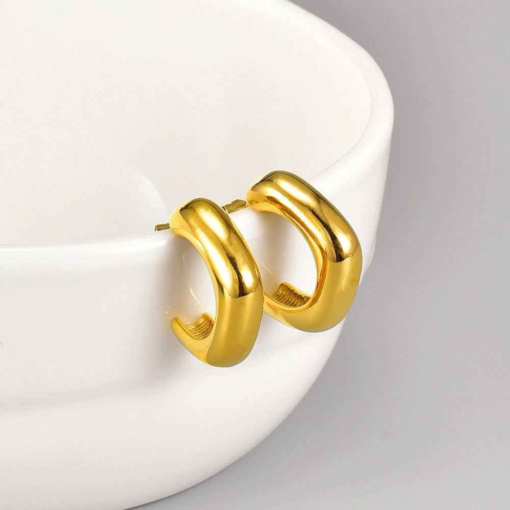 Geometric U-shaped Earrings