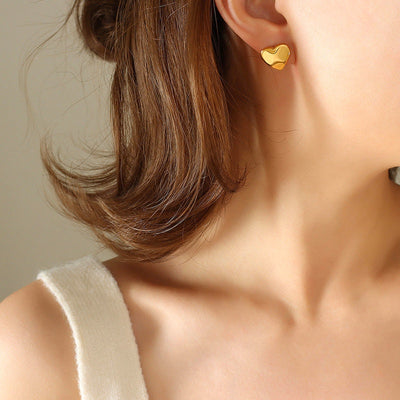 Fashion Simple Love Smooth Earrings