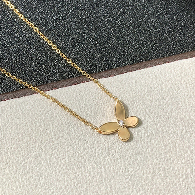 Butterfly glossy necklace