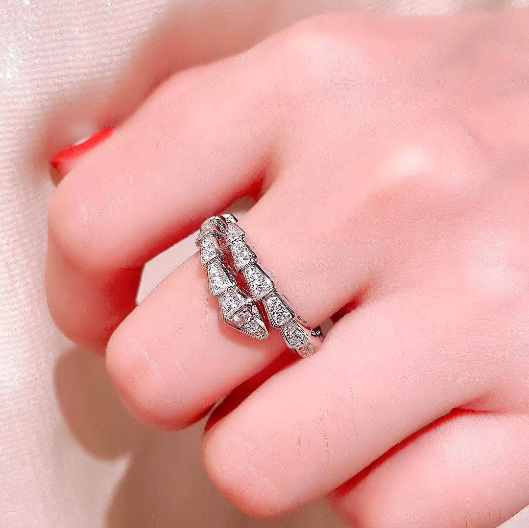Snake bone ring with diamonds