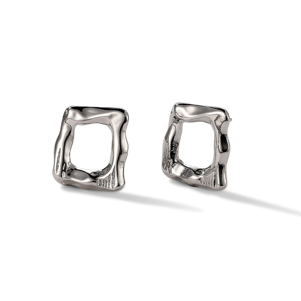 Irregular square ear studs
